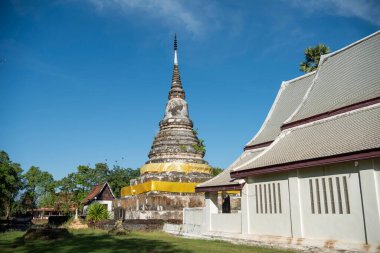 Wat Phra Fang, Tayland 'ın Uttaradit ilindeki Uttaradit şehrinin yakınlarında. Tayland, Uttaradit, 28 Kasım 2024.