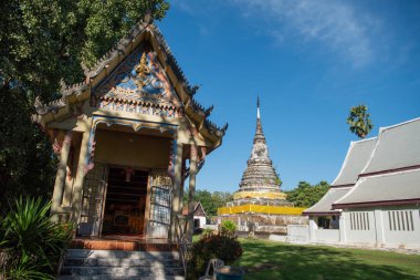 Wat Phra Fang, Tayland 'ın Uttaradit ilindeki Uttaradit şehrinin yakınlarında. Tayland, Uttaradit, 28 Kasım 2024.