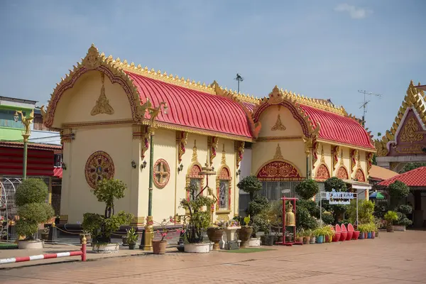 Wat Tha Thanon, Tayland 'ın Uttaradit iline bağlı Uttaradit şehrinde. Tayland, Uttaradit, 26 Kasım 2024.