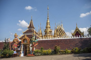 Wat Phra that Suthon Mongkhon Khiri Phrae şehri ve Kuzey Tayland Phrae ili yakınlarında. Tayland, Phrae, Kasım, 23, 2024.