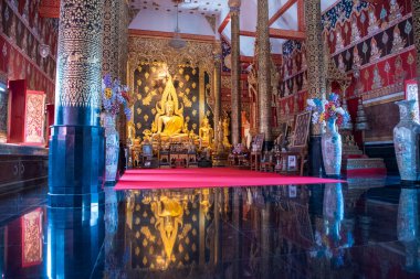 Wat Phra that Suthon Mongkhon Khiri Phrae şehri ve Kuzey Tayland Phrae ili yakınlarında. Tayland, Phrae, Kasım, 23, 2024.