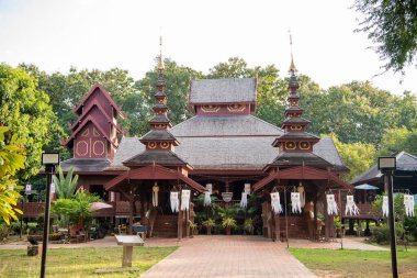 Phrae şehrindeki Wat Chom Sawan Tapınağı ve Kuzey Tayland 'daki Phrae ili. Tayland, Phrae, 24 Kasım 2024.