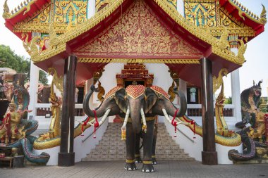 Wat Sawan Niwet Phrae şehrinde ve Phrae ilinde Kuzey Tayland 'da. Tayland, Phrae, 24 Kasım 2024.