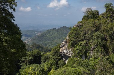 Tayland, Nan: 22 Kasım 2024 - Kuzey Tayland 'ın Nan ilindeki Doi Samer Dao veya Na Noi' de manzara.  
