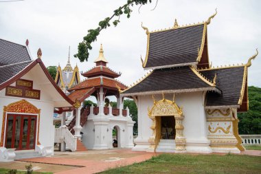 Tayland, Pua: 18 Kasım 2024 - Wat Phra that Beng Sakat Kuzey Tayland 'ın Nan ilindeki Pua kasabasında.