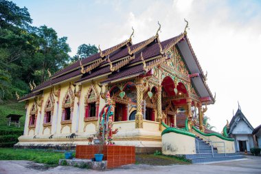 Tayland, Pua: 19 Kasım 2024 - Wat Bo Luang Kuzey Tayland 'ın Nan ilindeki Ba Klua Town' da.  