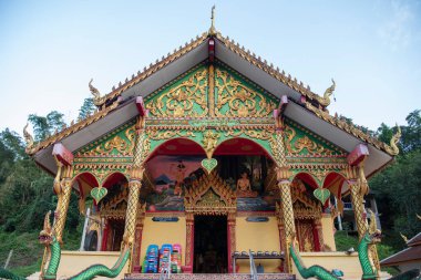 Tayland, Pua: 19 Kasım 2024 - Wat Bo Luang Kuzey Tayland 'ın Nan ilindeki Ba Klua Town' da.  