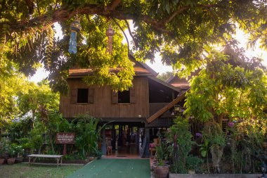 Tayland, Nan: 16 Kasım 2024 - Kuzey Tayland 'ın Nan ilindeki Noble House Museum.