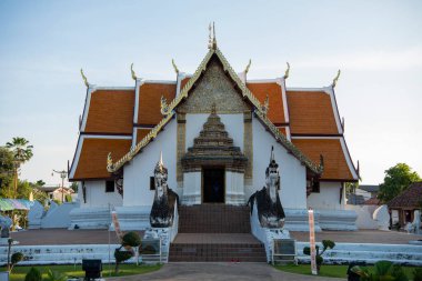 Tayland, Nan: 12 Kasım 2024 - Nan şehrindeki Wat Phumin Kuzey Tayland.  