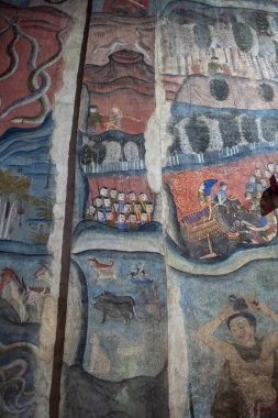 Tayland, Nan: 12 Kasım 2024 - Kuzey Tayland 'da Nan şehrindeki Wat Phumin' de duvar resimleri.