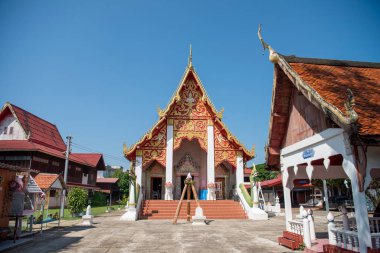 Tayland, Nan: 13 Kasım 2024 - Nan şehrindeki Wat Sri Mongkol, Kuzey Tayland.