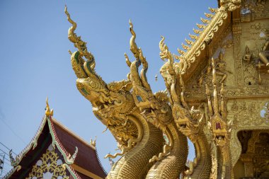 Tayland, Nan: 13 Kasım 2024 - Nan şehrinde Wat Sri Phan Ton, Kuzey Tayland.  