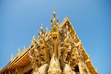 Tayland, Nan: 13 Kasım 2024 - Nan şehrinde Wat Sri Phan Ton, Kuzey Tayland.  