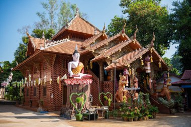 Tayland, Nan: 14 Kasım 2024 - Nan şehrindeki Wat Aranyawad Kuzey Tayland.  