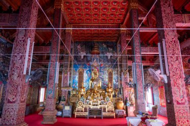 Tayland, Nan: 12 Kasım 2024 - Kuzey Tayland 'ın Nan ilindeki Wat Ming Mueang şehrinde.