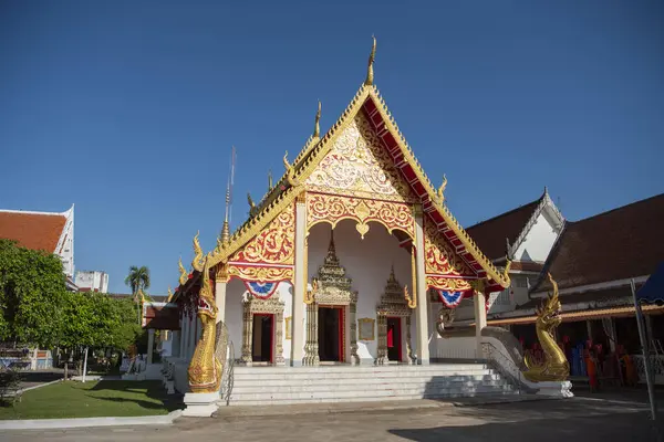 Tayland, Nan: 16 Kasım 2024 - Nan şehrinde Wat Prayaphu, Kuzey Tayland.  