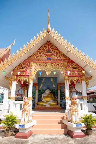 Tayland, Nan: 13 Kasım 2024 - Nan şehrindeki Wat Sri Montien, Kuzey Tayland.  