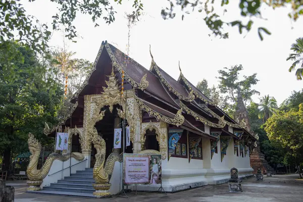 Tayland, Nan, Kasım, 13, 2024 - Nan şehrinde Wat Prayawat Nan, Kuzey Tayland.  