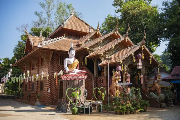 Tayland, Nan: 14 Kasım 2024 - Nan şehrindeki Wat Aranyawad Kuzey Tayland.  