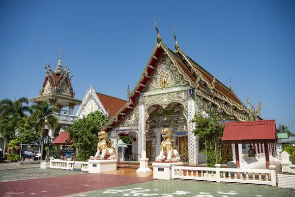Tayland, Nan: 14 Kasım 2024 - Nan şehrindeki Wat Nam Lom, Kuzey Tayland.  