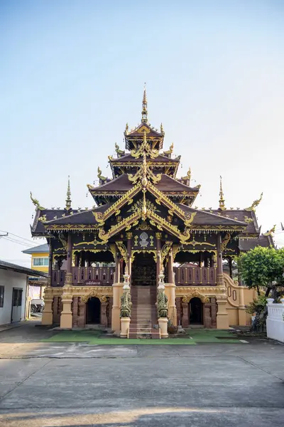 Tayland, Nan: 14 Kasım 2024 - Nan şehrindeki Wat Sri Boon Ruang Kuzey Tayland.  