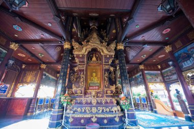 Tayland, Nan: 14 Kasım 2024 - Kuzey Tayland 'ın Nan ilindeki Wat Sri Boon Ruang şehrinde.  