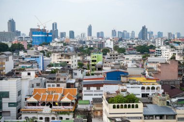   Tayland, Bangkok - 7 Kasım 2024: Tayland 'daki Bangkok şehrinde ufuk çizgisi olan Çin Kasabası.
