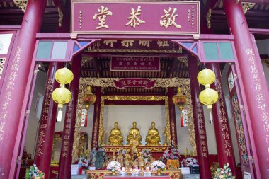 Tayland 'ın Bangkok şehrindeki Çin Mahallesi' ndeki Kwong Siew Tapınağı veya Kanton Tapınağı - Tayland, Bangkok, 6 Kasım 2024.