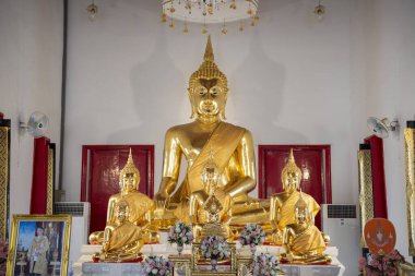 Tayland, Bangkok - 6 Kasım 2024: Wat Maha Phruettharam Worawihan Bangkok, Tayland.  