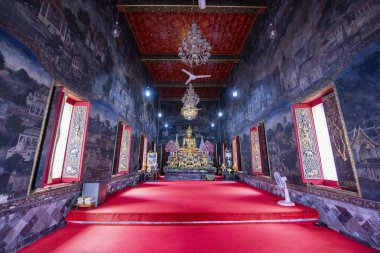 Tayland, Bangkok - 6 Kasım 2024: Wat Maha Phruettharam Worawihan Bangkok, Tayland.  