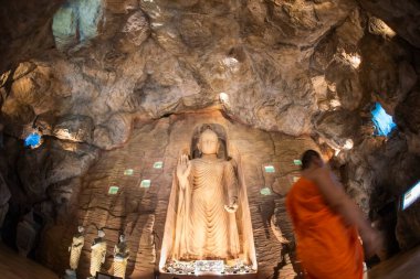 Tayland, Bangkok - 7 Kasım 2024: Bamiyan Buddha Mağarası Banglamphu, Banglamphu, Tayland.