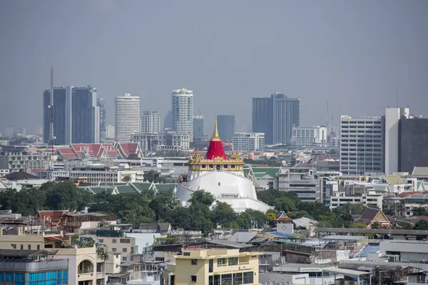 Bangkok, Tayland 'daki Golden Mount Chedi of Wat Saket Tapınak Festivali - Tayland, Bangkok, 8 Kasım 2024.