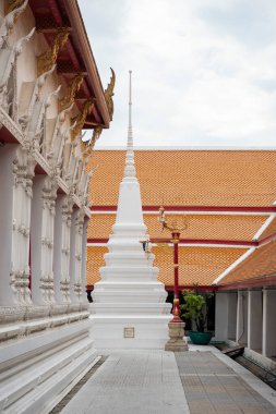 Tayland, Bangkok - 14 Aralık 2024: Wat Maha Tayland 'ın Bangkok şehrinde Ko Ratanakosin' de.