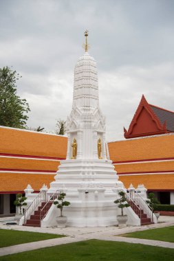 Tayland, Bangkok - 14 Aralık 2024: Wat Maha Tayland 'ın Bangkok şehrinde Ko Ratanakosin' de.