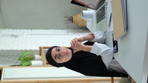 Vertical Video Beautiful Muslim Woman Black Hijab Sits Table Library — Video