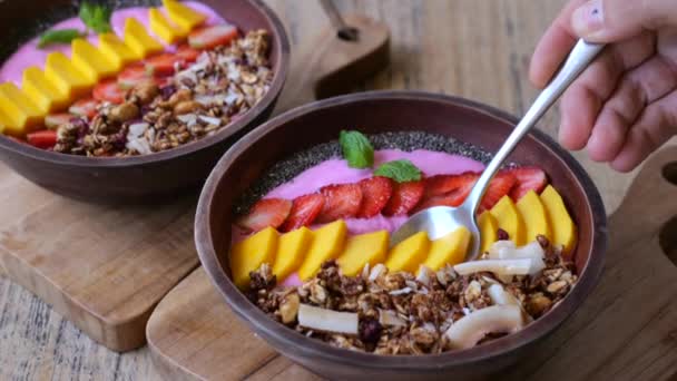Pieces Fruit Granola Popsicles Smoothie Bowls Slow Motion Video Hand — Stock Video