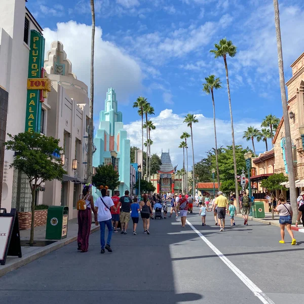 Orlando Usa Agosto 2020 Pessoas Andando Pelo Hollywood Studios Walt — Fotografia de Stock