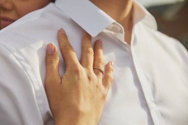 Sonbahar şehrinde birbirine aşık bir çift.. 