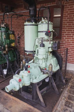 Danimarka 'da müzede eski bir gemi motoru.