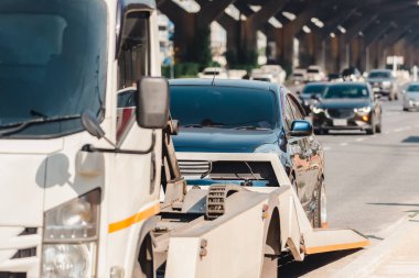 Araba kazasından kaza yol bekle Sigorta Bangkok Road bir şehir olarak: hasar, kaza trafik Tayland büyük bir sorun vardır.