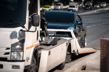 Araba kazasından kaza yol bekle Sigorta Bangkok Road bir şehir olarak: hasar, kaza trafik Tayland büyük bir sorun vardır.