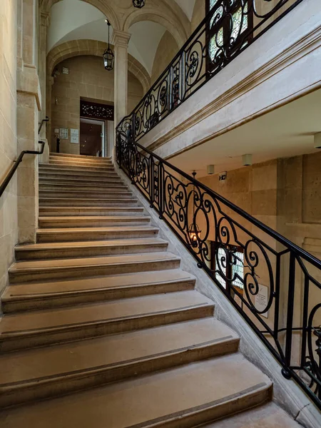 Magnifique Escalier Dans Vieux Manoir Paris Luxe Une Époque Révolue — Photo