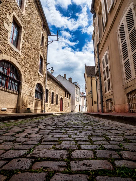 Magnífica Vista Calles Vacías Ciudad Medieval Beaune Borgoña Cielo Tormentoso —  Fotos de Stock