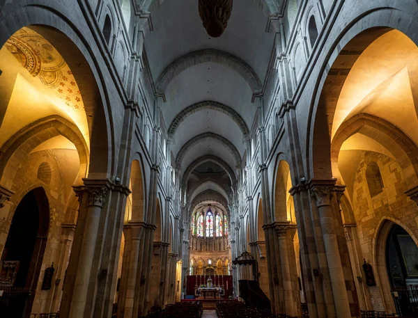 勃艮第第戎的圣迈克尔宏伟的教堂 哥特式大教堂的内部法国 — 图库照片