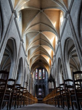 Margny-les-Compiegne Fransa 'da güzel bir şehirdir. Ortaçağ kasabası, eski gotik katedraller. Tarihi anıtlar.