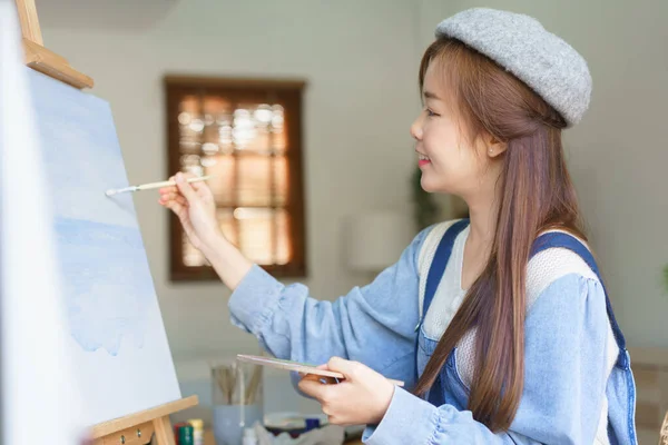 Young Female Painter Creation Drawing Painting Art Masterpiece Canvas Home — Stock Photo, Image
