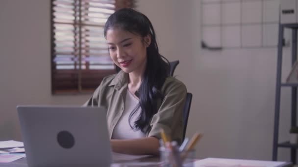 Young Asian Woman Artist Creative Designer Working Laptop Computer Creating — Stock Video
