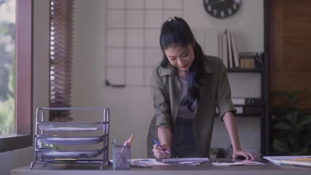 Young Asian Female Graphic Designer Desk Sketching Drawing Design White — Αρχείο Βίντεο