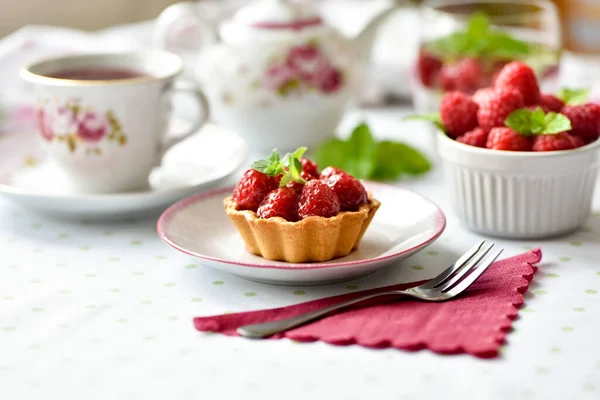 Mini Tarts Raspberries Served Tea Table — Stock Photo, Image