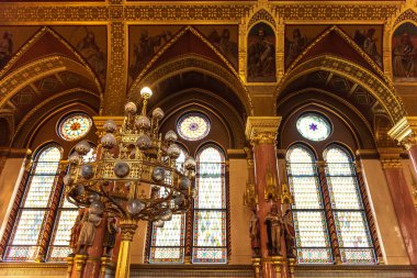 Macaristan Parlamento Binası Orszaghaz, 7 Mayıs 2023 tarihinde Budapeşte Macaristan 'daki Ulusal Meclis' in merkezi.